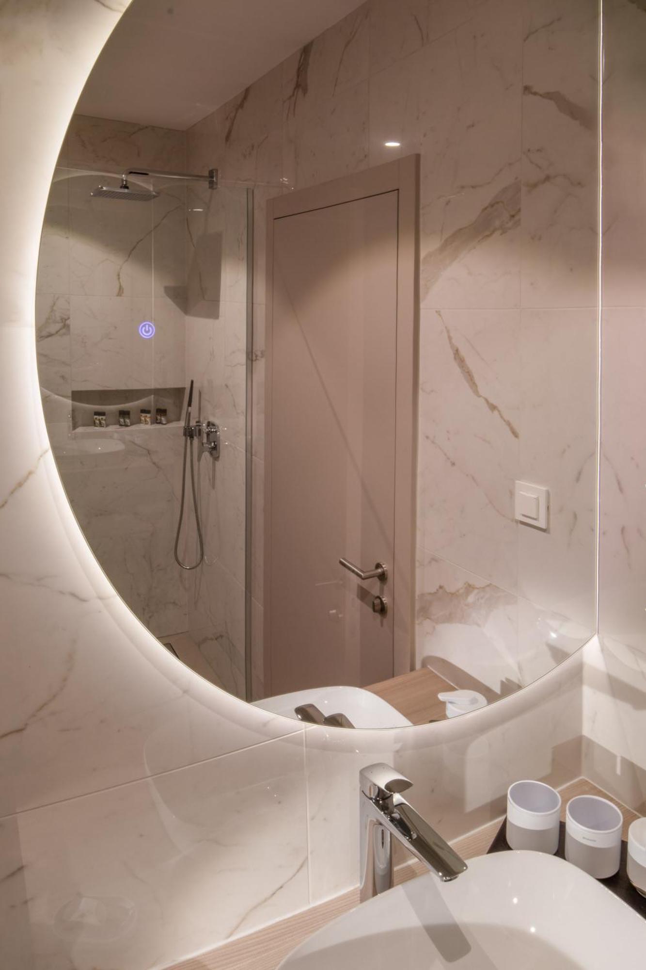 Trzin Hisa Putr B&B 외부 사진