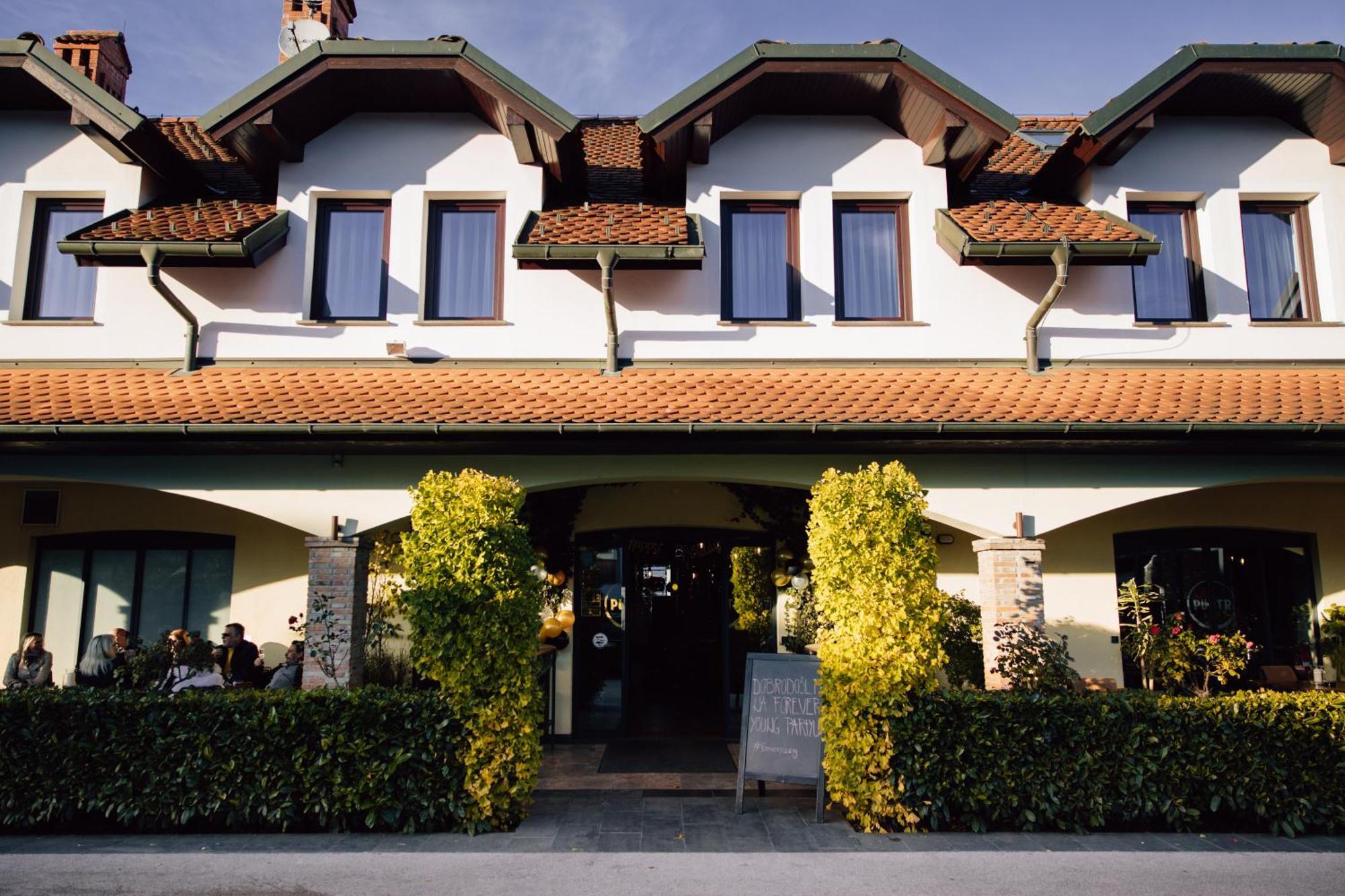 Trzin Hisa Putr B&B 외부 사진